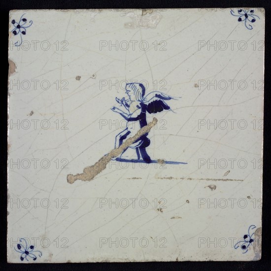 Figure tile with sitting angel or putto, blue decor on white ground, corner filling: spider, wall tile tile sculpture ceramics