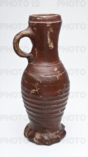 Stoneware jug on pinched foot, slim model with brown engobe, pot jug crockery holder soil find ceramic stoneware clay engobe