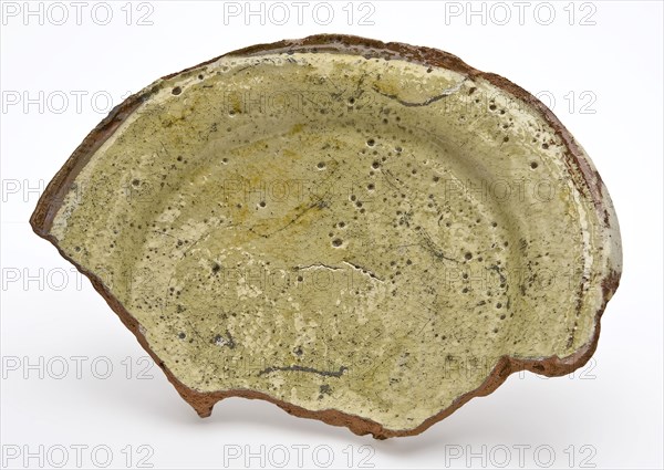 Small earthenware dish or salt plate on stand fins, dish crockery holder soil find ceramic earthenware clay engobe glaze lead