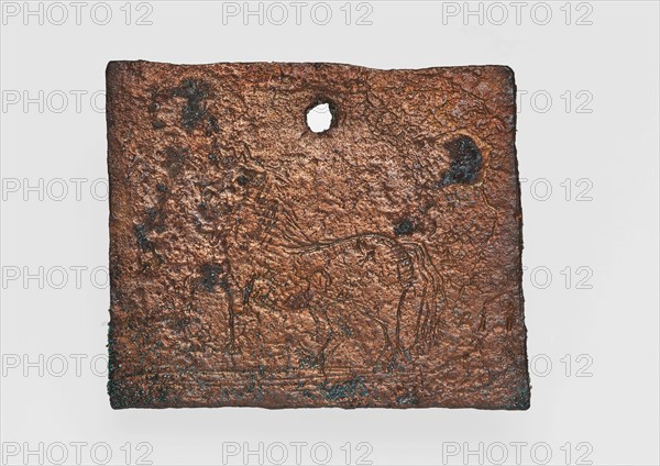 Red brass horseshoe, decorated with engraved horse, batter ground find copper metal, w 2.6 whipped engraved Copper fittings