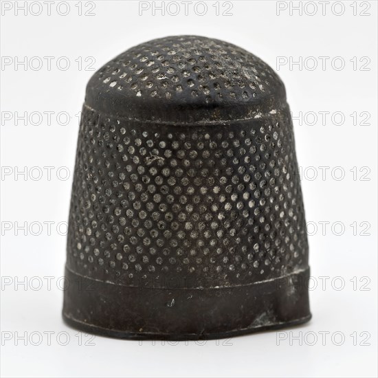 Copper molded thimble with groove at the top, thimble sewing kit soil find copper metal, cast Copper molded thimble