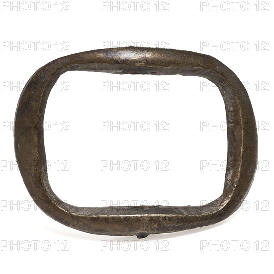 Shoe buckle, buckle fastener component soil find bronze copper metal, cast shoe buckle Rectangular shape rounded corners. Slight