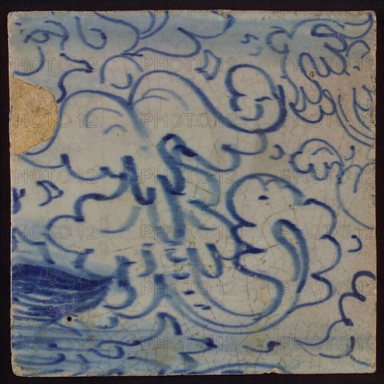 Tile with blue leaf decoration, tile picture footage fragment ceramics pottery glaze, d 1.4