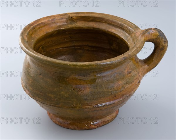 Pottery chamber pot on stand ring, slightly pinched band ear, rings around the shoulder, pot holder sanitary earthenware ceramic