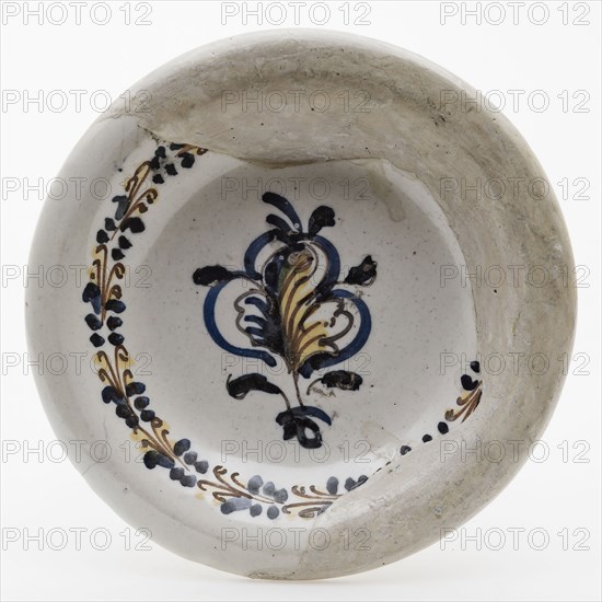 Small majolica plate, butter dish, polychrome leaf motifs in yellow, purple and blue, plate dish crockery holder soil find