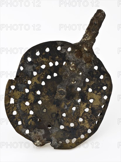 Tray of skimmer, with short piece of stem, skimmer kitchenware soil find copper iron metal, w 11.0 whipped shaped drilled