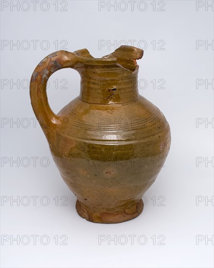 Pottery water jug, stand on stand, with ear, striped band around shoulder, water jug crockery holder soil find ceramic