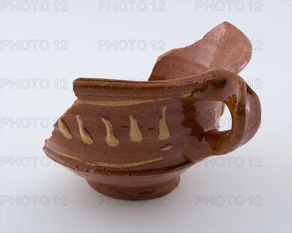Earthenware pap bowl with silt decoration on stand ring, pinched ear, porcelain crockery holder soil find ceramic earthenware