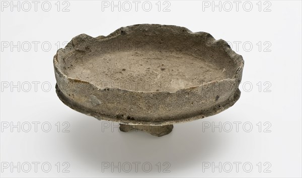 pottery bowl dish holder holder foundations pottery stoneware, hand-turned baked stoneware drinking bowl gray shard unglazed