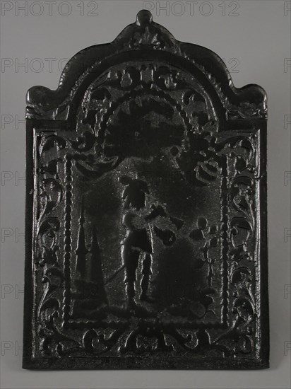 Fireback with bagpipe player, flower garlands, fish and shell, hob plate cast iron, cast Rectangular hob with bow