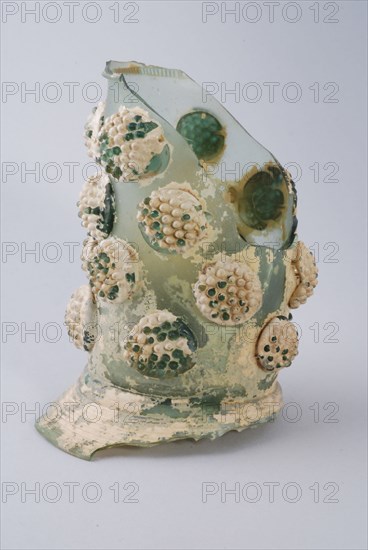 Fragment of soil and stem of roemer, roemer wineglass drinking glass drinking utensils tableware holder soil find glass forest