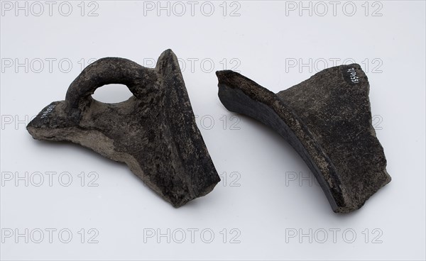 Blackened fragment neckline with ear and blackened fragment of neckline, cooking pot tableware holder utensils earthenware