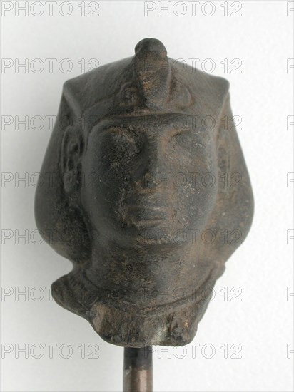 Head from Statuette of a King, Late Period, Dynasty 26 (664–525 BC), Egyptian, Egypt, Black basalt, 4.5 × 4.5 × 4.5 cm (1 3/4 × 1 3/4 × 1 3/4 in.)