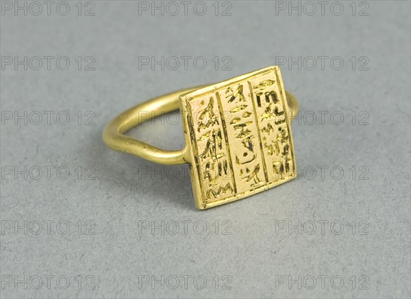 Finger Ring, Probably Ptolemaic Period (332–30 BC), Egyptian, Egypt, Gold, 1.4 × 2.2 × 2.3 cm (9/16 × 7/8 × 7/8 in.)
