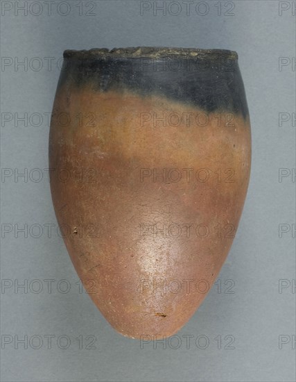 Vessel, Predynastic Period, Naqada I–II (about 4000–3200 BC), Egyptian, Egypt, Ceramic, H. 13.3 cm (5 1/4 in.), diam. 9.2 cm (3 5/8 in.)