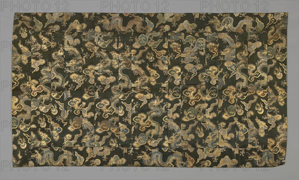 Kesa, late Edo period (1789–1868), early 19th century, Japan, silk and gilt-paper, compound satin weave, 204.6 × 115.4 cm   (80 1/2 × 45 in.)