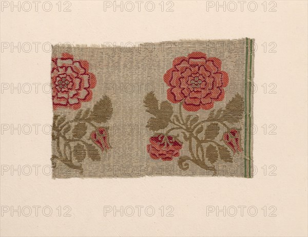 Fragment, 1650/1700, Italy, Silk, silvered-metal strip, and gilt-metal-strip-wrapped silk, plain weave with supplementary facing and brocading wefts, 20.3 x 29.6 cm (8 x 11 5/8 in.)