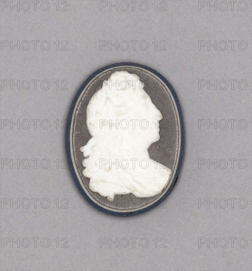 Cameo with Portrait of William III of England, Late 18th century, Wedgwood Manufactory, England, founded 1759, Burslem, Stoneware (jasperware), 1.9 × 1.4 × 0.6 cm (3/4 × 9/16 × 1/4 in.)