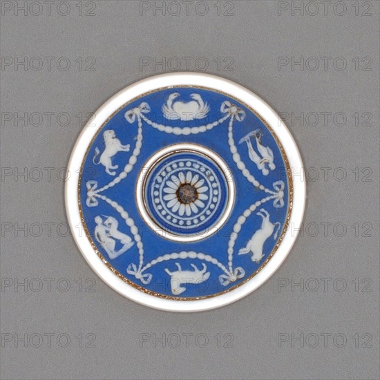 Button with Signs of the Zodiac, Late 18th century, Wedgwood Manufactory, England, founded 1759, Burslem, Stoneware (jasperware), Diam. 4 cm (1 9/16 in.)