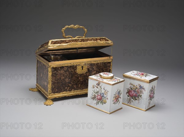Casket Containing a Sugar Box and two Tea Caddies, c. 1760, England, Birmingham, Birmingham, Glass, metal mounts, enameled copper, Overall: 15.2 × 21.6 × 12.1 cm (6 × 8 1/2 × 4 3/4 in.)
