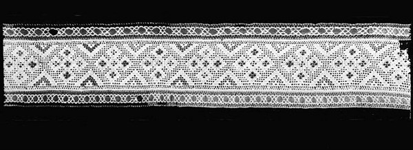 Strip, 19th century, Russia, linen, drawnwork embroidery, silk thread, 351.8 x 15.9 cm (138 x 6 1/4 in.)