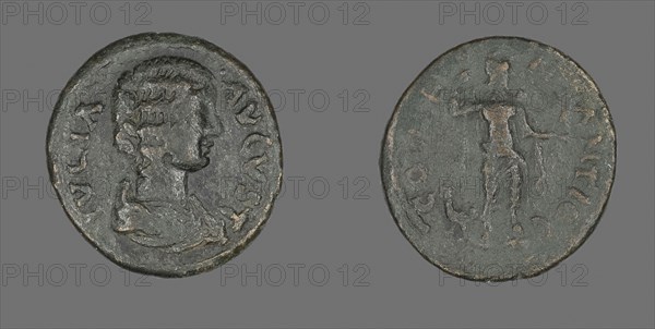 Coin Portraying Julia Domna, AD 193/217, Roman, Roman Empire, Bronze, Diam. 2.4 cm, 6.61 g