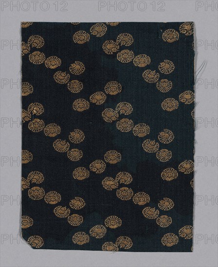 Fragment, late Edo period (1789–1868), 1750/1800, Japan, Silk and gold-leaf-over-lacquered-paper strip, twill weave with supplementary patterning wefts bound by secondary binding warps in twill interlacings, 19.1 × 14.6 cm (7 1/2 × 5 3/4 in.)