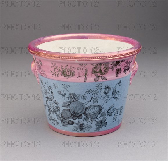 Flower Pot, 1810/20, England, Staffordshire, Staffordshire, Lead-glazed earthenware with lustre decoration, 10.2 x 8.3 cm (4 x 3 1/4 in.)