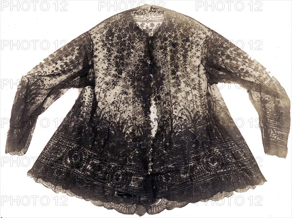 Jacket (Separated Bodice and Sleeves), 1855/65, England or France, England, Silk and mohair, Pusher machine lace, 74.2 × 88.4 cm (29 1/4 × 34 3/4 in.)