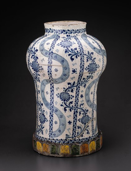 Jar with Vertical Flowing Bands and Vines with Sunflowerlike Blossoms, 1700/50, Talavera poblana, Puebla, Mexico, Puebla, Tin-glazed earthenware, 62.9 × 50.8 cm (24 3/4 × 20 in.)