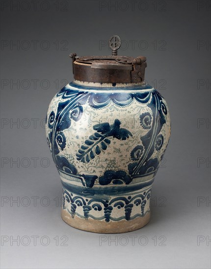 Chocolate Jar with Iron-locked Lid, 1725/75, Talavera poblana, Puebla, Mexico, Puebla, Tin-glazed earthenware, 38.1 × 27.9 cm (15 × 11 in.)  [h. 42.6 cm (16 3/4 in.) including key]