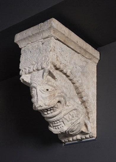 Corbel with Two Animal Masks from the Monastery Church of Notre-Dame-de-la-Grande-Sauve, 1150/1200, French, Aquitaine, Limestone, 45.7 × 23.9 × 60.3 cm (18 × 9 3/8 × 23 3/4 in.)