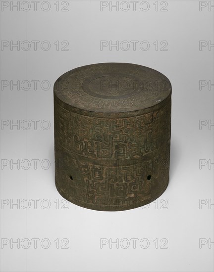 Architectural Fitting (Gong), Eastern Zhou dynasty, Spring and Autumn period (770–481 B.C.), 7th century B.C., China, Qishan county, Shaanxi province, China, Bronze