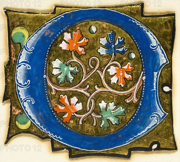 Decorated Initial O with Six Oak Leaves and Two Balls, 14th century or modern, c. 1920, European, Europe, Manuscript cutting in tempera and gold leaf on vellum, 59 × 66 mm