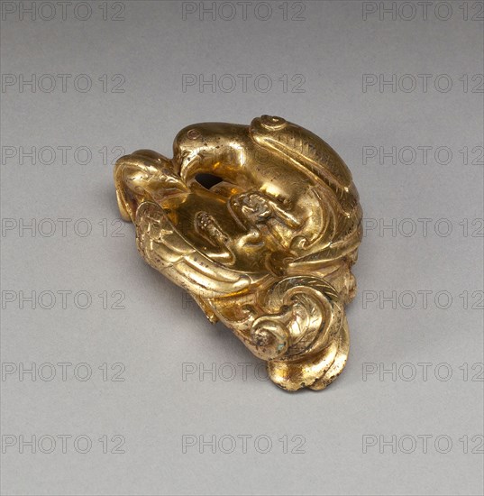 Weight in the Form of Nestled Birds, Tang dynasty (618–907 A.D.), China, Gilt bronze, H. appro×. 2 1/8 in.