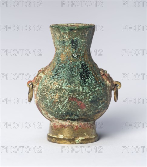 Miniature Wine Jar (Hu), Tang dynasty (618–906), 8th century, China, Gilt bronze, 5.3 × 4.3 × 3.1 cm (2 1/16 × 1 11/16 × 1 1/4 in.)