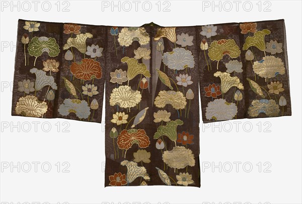 Ôsodemono-Style Garment, Meiji period (1868–1912), 1875/1900, Japan, Silk and gold-leaf-over-lacquered-paper strips, complex gauze weave with supplementary brocading wefts, with silk, twill oblique interlaced sleeve cards, 138.5 × 222.8 cm (54 1/2 × 87 3/4 in.)