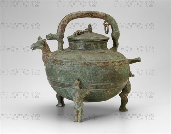 Water Ewer (He), Eastern Zhou dynasty, Warring States period (480–221 B.C.), 4th century B.C., China, Bronze with copper inlay, H. 25.4 cm (10 1/8 in.), diam. 21.0 cm (8 1/4 in.)