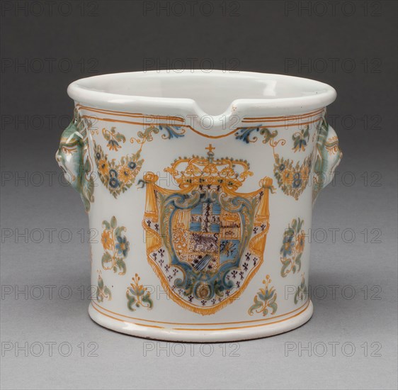 Glass Cooler, c. 1740/50, Olérys-Laugier Manufactory, France, founded in 17th century, Moustiers-Sainte Marie, Tin-glazed earthenware (faience), 10.2 × 13 cm (4 × 5 1/8 in.)