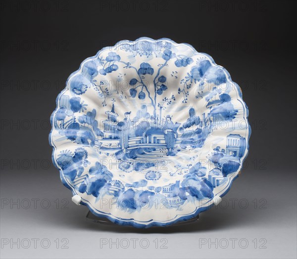 Plate, 18th century, Germany, Tin-glazed earthenware (faience), H. 6.4 cm (2 1/2 in.), diam. 33.7 cm (13 1/4 in.)