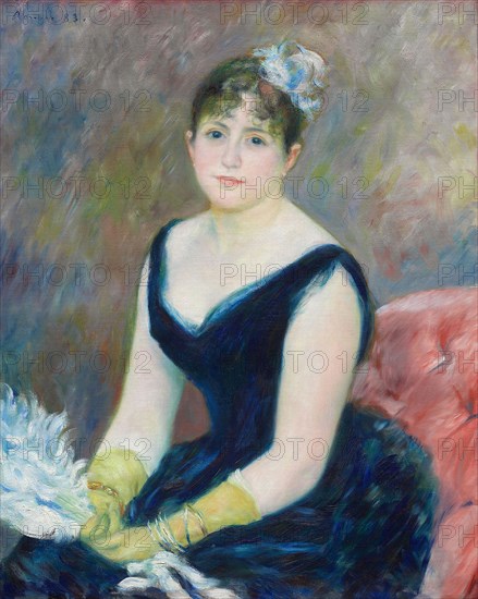 Madame Léon Clapisson, 1883, Pierre-Auguste Renoir, French, 1841-1919, France, Oil on canvas, 81.2 × 65.3 cm (32 × 25 ¾ in.)