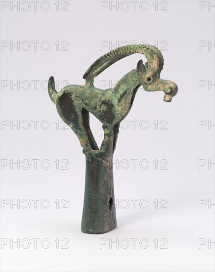 Pole Cap with Antelope, 6th/4th century B.C., Eurasian steppes, Eurasia, Bronze, 16.6 × 12.5 cm (6 1/2 × 4 15/16 in.)