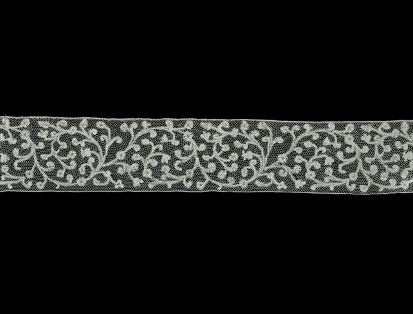 Border, 1675/1700, Flanders, Flanders, Linen, bobbin part lace, 14.3 × 311.2 cm (5 5/8 × 122 1/2 in.)