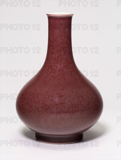 Bottle-Shaped Vase with Globular Body, Qing dynasty (1644–1911), c. 19th century, China, Porcelain with copper red peachbloom glaze, H. 16.5 cm (6 1/2 in.), diam. 11.4 cm (4 1/2 in.)
