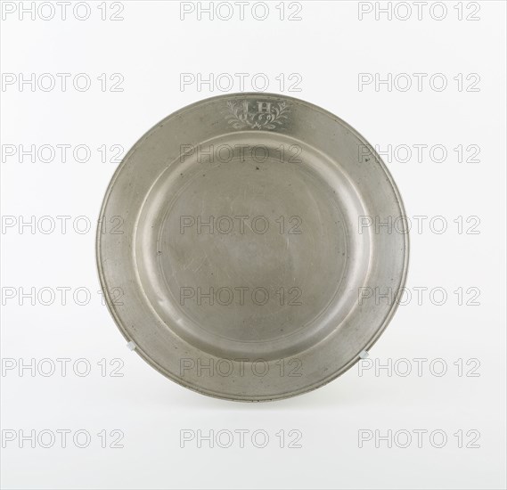 Plate, 1760, Germany, Pewter, 3.8 x 25.2 cm (1 1/2 x 9 15/16 in.)