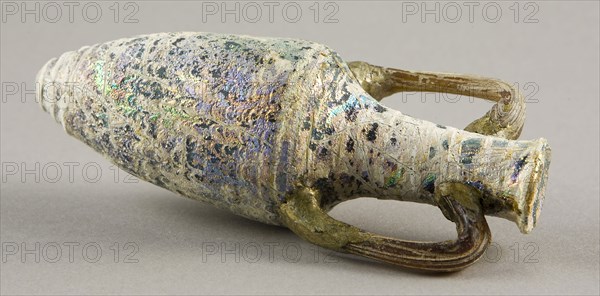Amphora (Storage Jar), 2nd/1st century BC, Eastern Mediterranean, Egypt, Glass, 13.7 × 6 × 6 cm (5 3/8 × 2 3/8 × 2 3/8 in.)