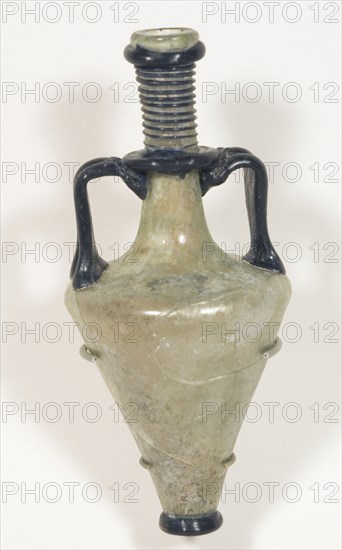 Double-Handled Flask, 4th century AD, Roman, probably Palestine or Syria, Levant, Glass, 19.2 × 8.5 × 8.5 cm (7 1/2 × 3 3/8 × 3 3/8 in.)