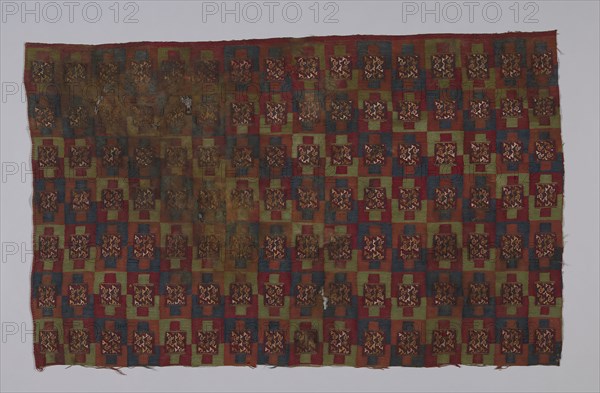 Fragment, A.D. 1476/1532, Chuquibamba, Peru, Probably south coast, Peru, Wool (camelid), interlocking tapestry weave with inserts of complementary weft weave, 62.2 x 99.5 cm (24 1/2 x 39 1/8 in.)