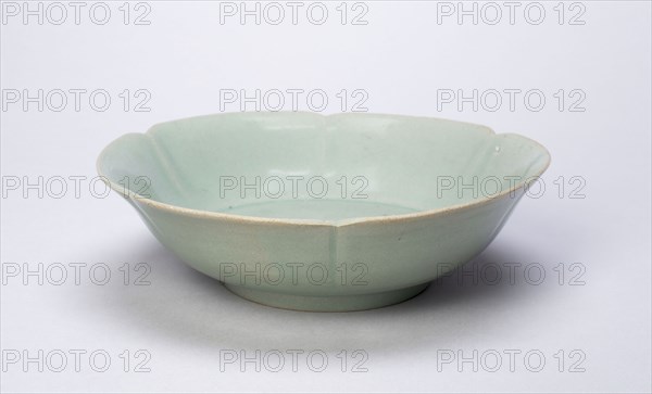 Shallow Foliate Bowl, Goryeo dynasty (918–1392), 12th century, Korea, Korea, Stoneware with celadon glaze, H. 4.8 cm (1 7/8 in.), diam. 17.4 cm (6 7/8 in.)
