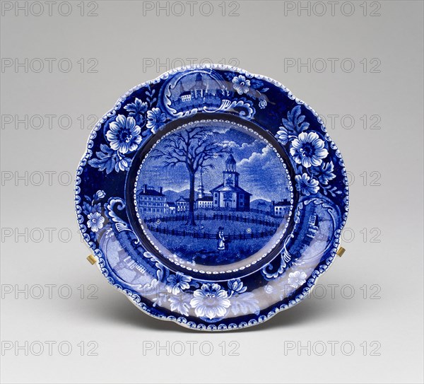 Plate, 1827/36, James and Ralph Clews, English, active 1818–36, Made for the American market, West Midlands, Stoke-on-Trent, England, Earthenware, diam. 22.5 cm (8 7/8 in.)